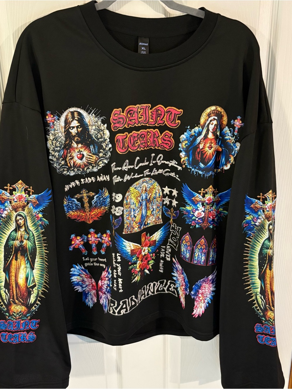 ROMWE Black Long-Sleeve Graphic Tee with Multicolor Religious Artwork